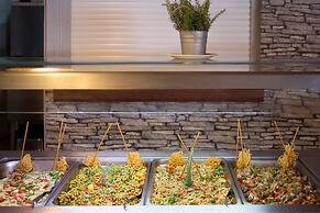 Coral Blue Beach Hotel