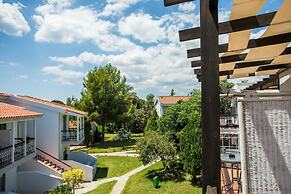 Coral Blue Beach Hotel