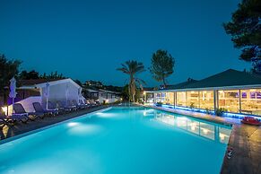 Coral Blue Beach Hotel