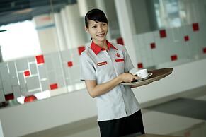 Amaris Hotel Seasons City