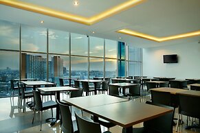 Amaris Hotel Seasons City