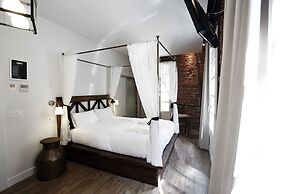 Pensión Basque Boutique