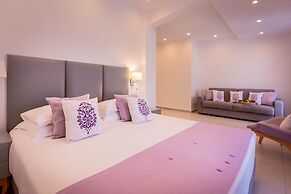 Mar n Mar Crown Hotel and Suites