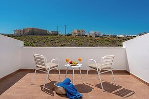 Nikos Hotel
