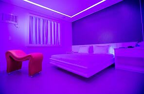 Rivieras Motel - Adults Only