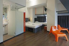 easyHotel Rotterdam City Centre
