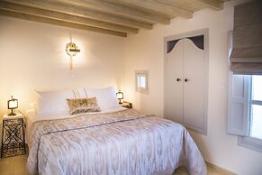 Heliophos Boutique Caves