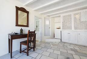 Heliophos Boutique Caves