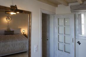 Heliophos Boutique Caves