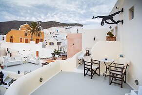 Heliophos Boutique Caves