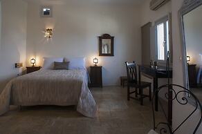 Heliophos Boutique Caves