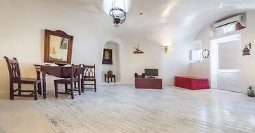 Heliophos Boutique Caves