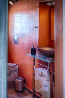 Heliophos Boutique Caves