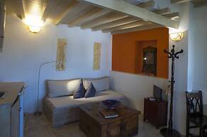 Heliophos Boutique Caves