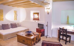 Heliophos Boutique Caves