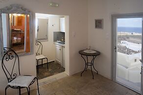 Heliophos Boutique Caves