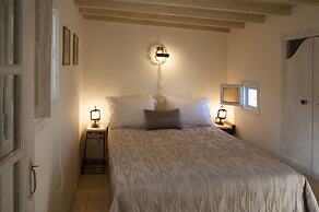 Heliophos Boutique Caves