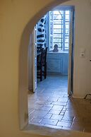 Heliophos Boutique Caves