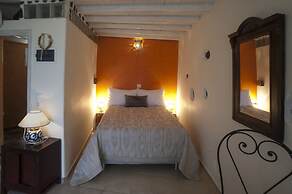 Heliophos Boutique Caves