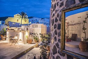 Heliophos Boutique Caves