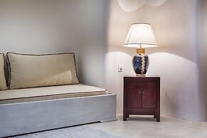 Heliophos Boutique Caves