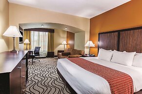 La Quinta Inn & Suites by Wyndham Cotulla