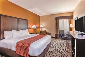 La Quinta Inn & Suites by Wyndham Cotulla