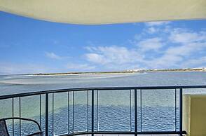 La Promenade Absolute Waterfront Apartments