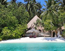 Nika Island Resort & Spa