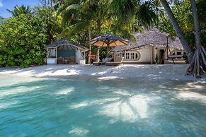 Nika Island Resort & Spa