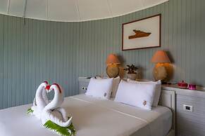 Nika Island Resort & Spa