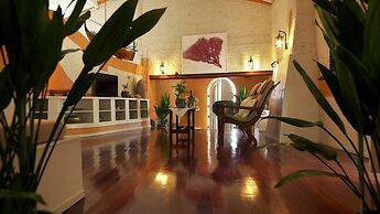 Nika Island Resort & Spa