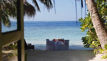 Nika Island Resort & Spa