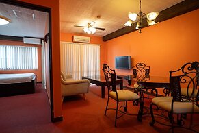 Royal Hotel