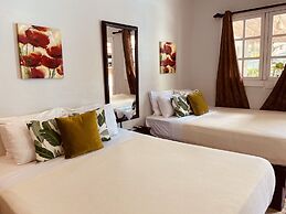 Lizard King Hotel & Suites