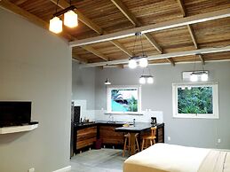 Lizard King Hotel & Suites