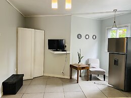 Lizard King Hotel & Suites