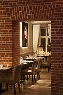 Metropolitan Boutique Hotel