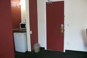 Budget Inn And Suites