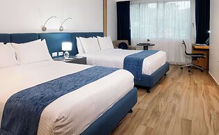 Wyndham Guayaquil Puerto Santa Ana