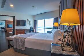 Wyndham Guayaquil Puerto Santa Ana