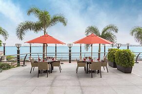 Wyndham Guayaquil Puerto Santa Ana