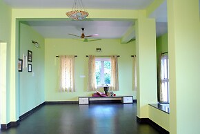 Amritasthanam Guest House And Retreat