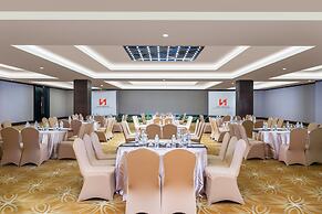 Swiss-Belhotel Harbour Bay