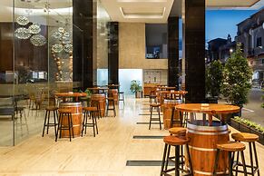 Swiss-Belhotel Harbour Bay