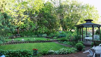 Susan's Villa B&B by Elevate Rooms