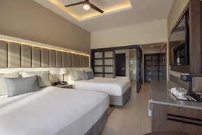 Hideaway at Royalton Blue Waters, An Autograph Collection all-Inclusiv