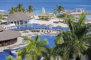 Hideaway at Royalton Blue Waters, An Autograph Collection all-Inclusiv