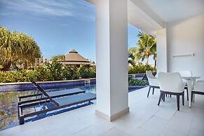 Hideaway at Royalton Blue Waters, An Autograph Collection all-Inclusiv