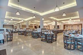 Hideaway at Royalton Blue Waters, An Autograph Collection all-Inclusiv